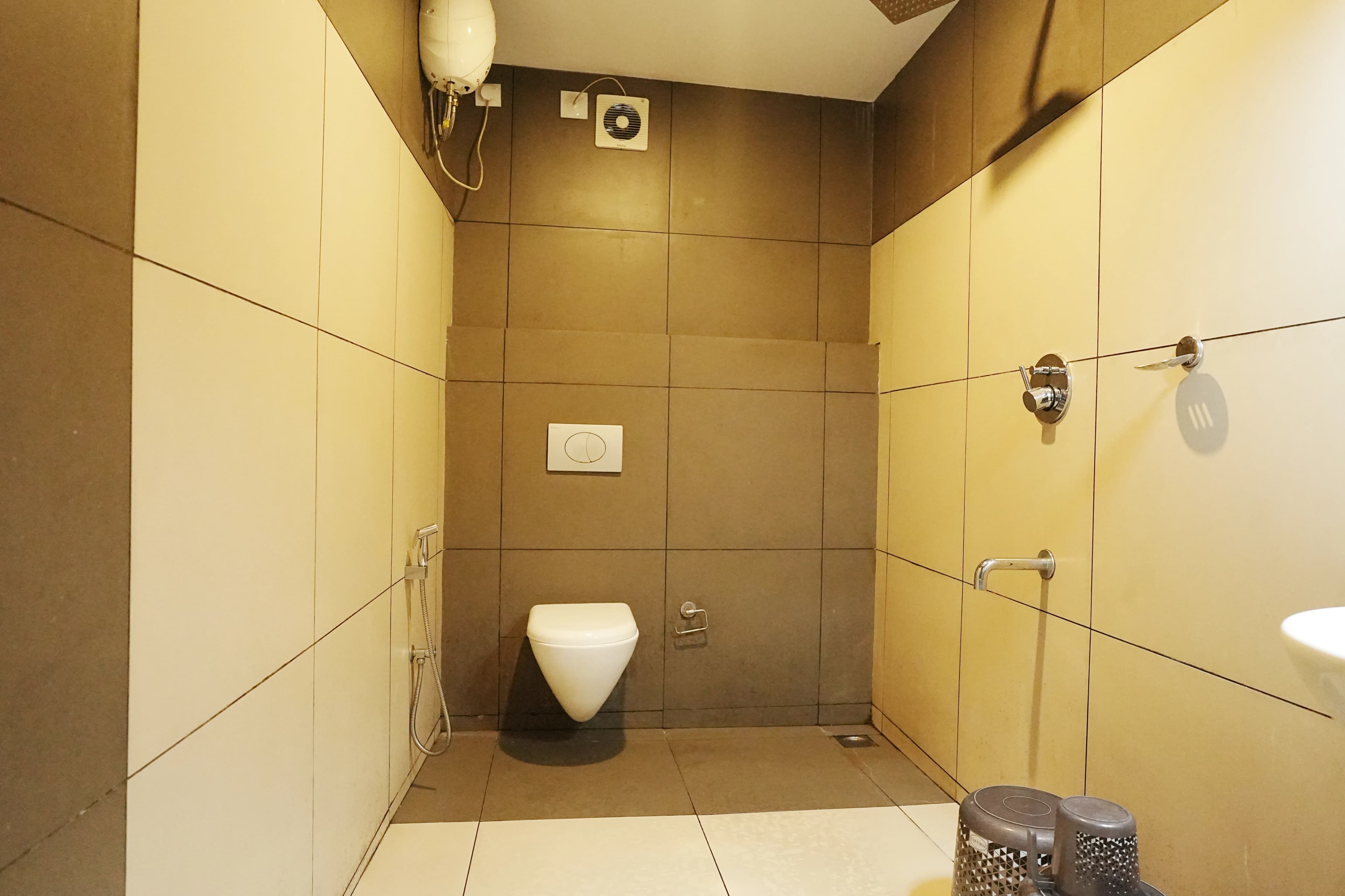 Clean ensuite bathroom at Affas Udupi Hotel in Kalpetta Wayanad